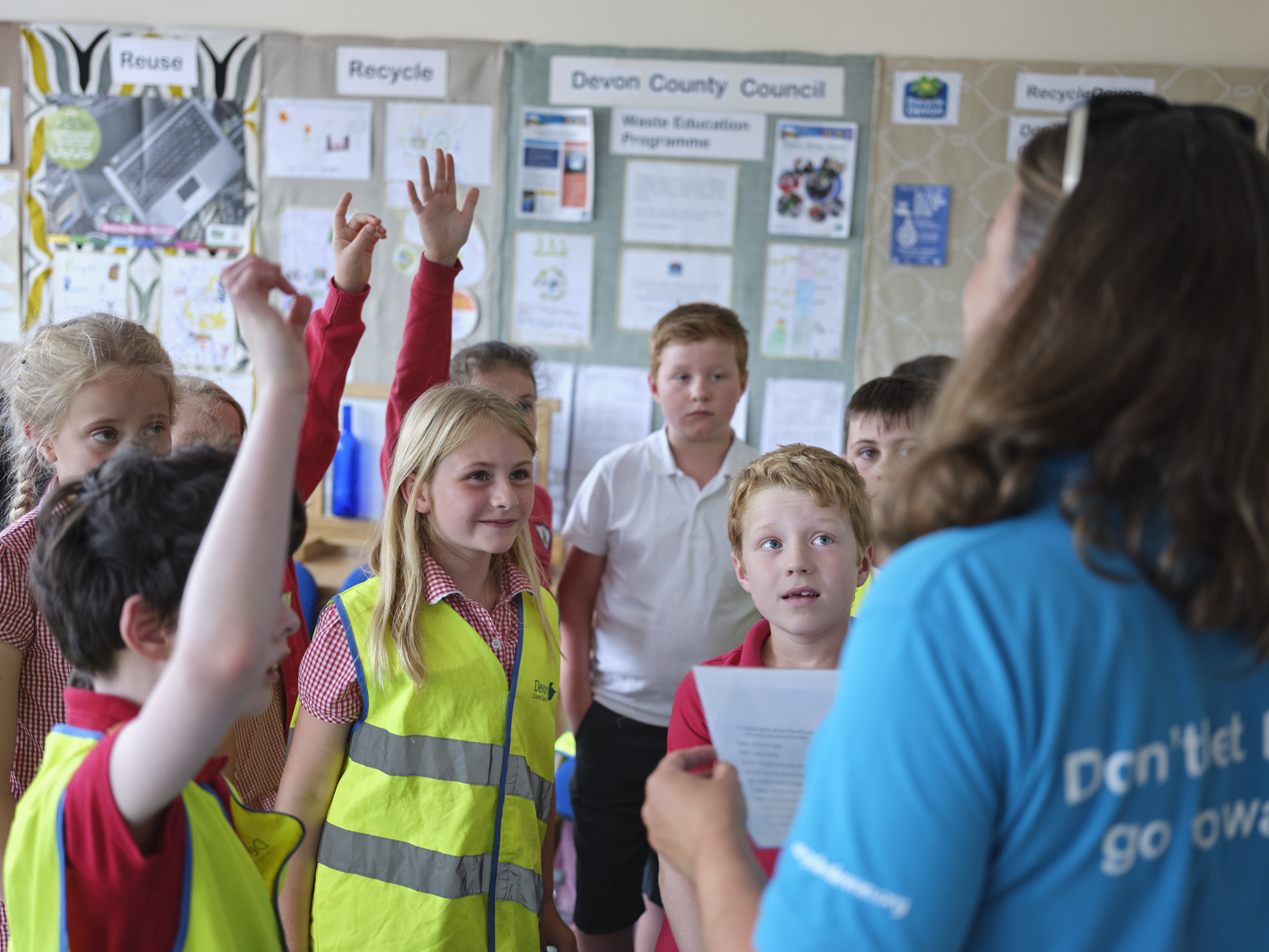 Hands up for learning about waste!